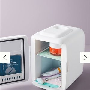 Cooluli Mini Beauty Refrigerator